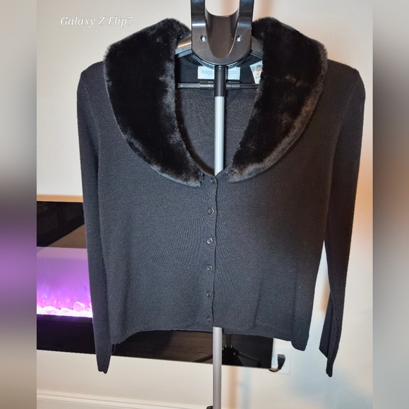100% Pure Sweaters - Valerie Stevens Petites | 100% Merino Extra-Fine Wool Cardigan PL